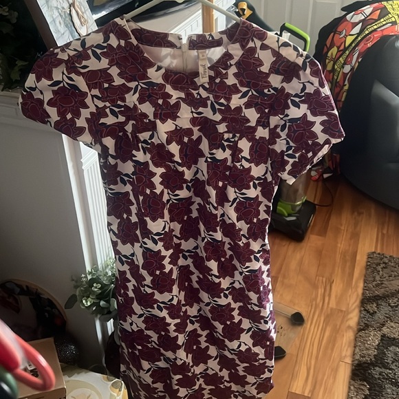 Fossil dress, medium. Like new. Floral print shift dress. - Picture 2 of 6
